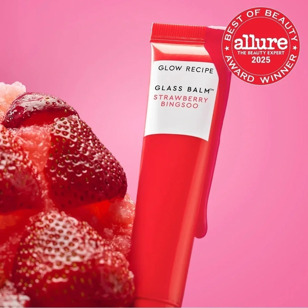 NEW Glow Recipe Glass Balm Lip Treatment ‘Strawberry Bingsoo’